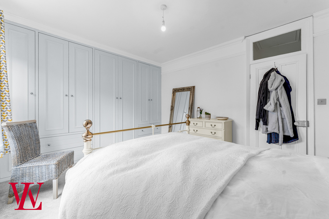 3 bed detached house for sale in Manor Road, Bishop's Stortford  - Property Image 12