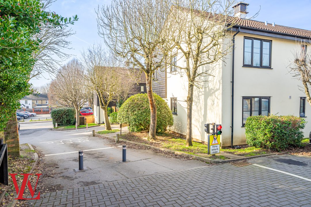 2 bed terraced house for sale in Hockerill Court, London Road, Bishop's Stortford, Hertfordshire 15