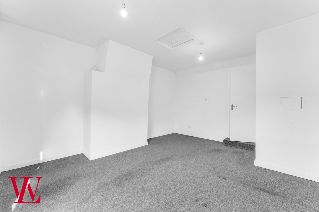2 bed terraced house for sale in Hockerill Court, London Road, Bishop's Stortford, Hertfordshire 9