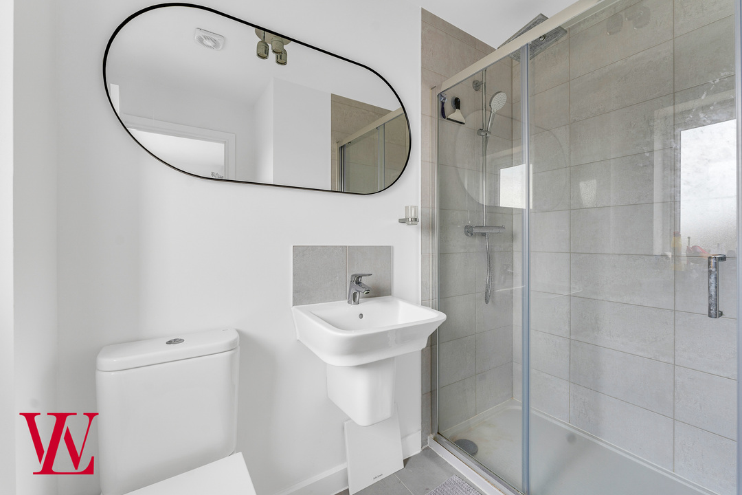 3 bed semi-detached house for sale in Bluebell Walk, Bishop's Stortford  - Property Image 10