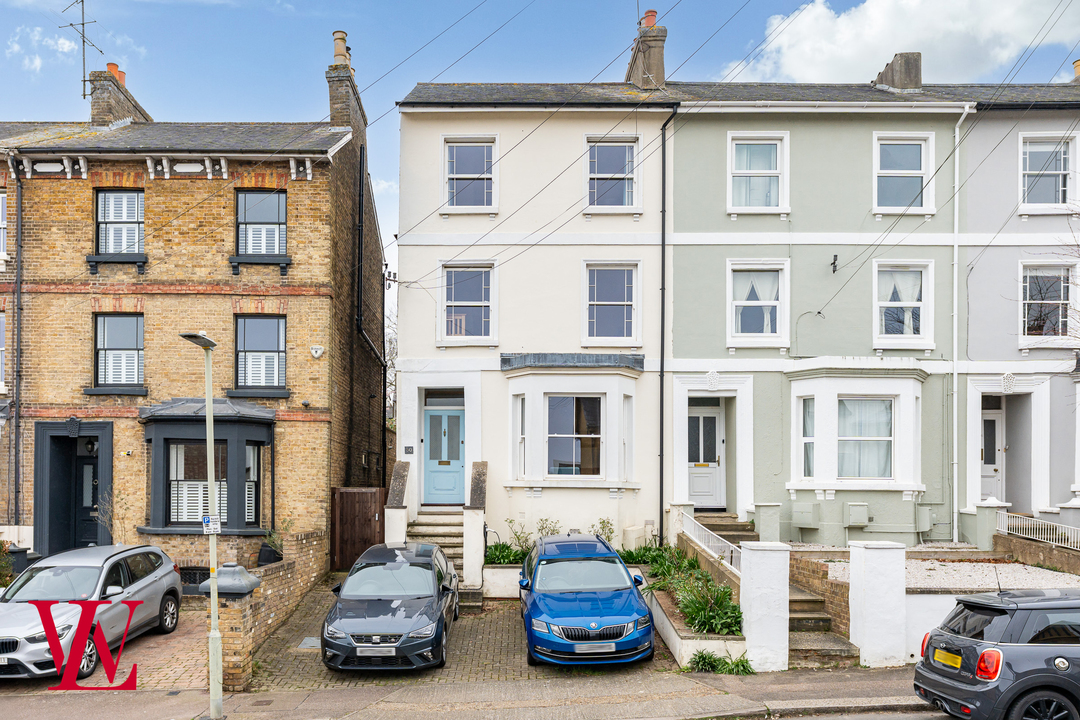 5 bed end of terrace house for sale in Portland Road, Bishop's Stortford, CM23