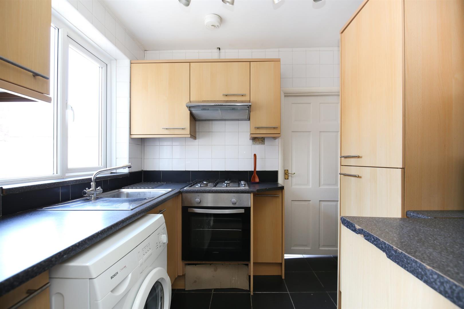 3 bed apartment to rent in Tavistock Road, Newcastle Upon Tyne 3