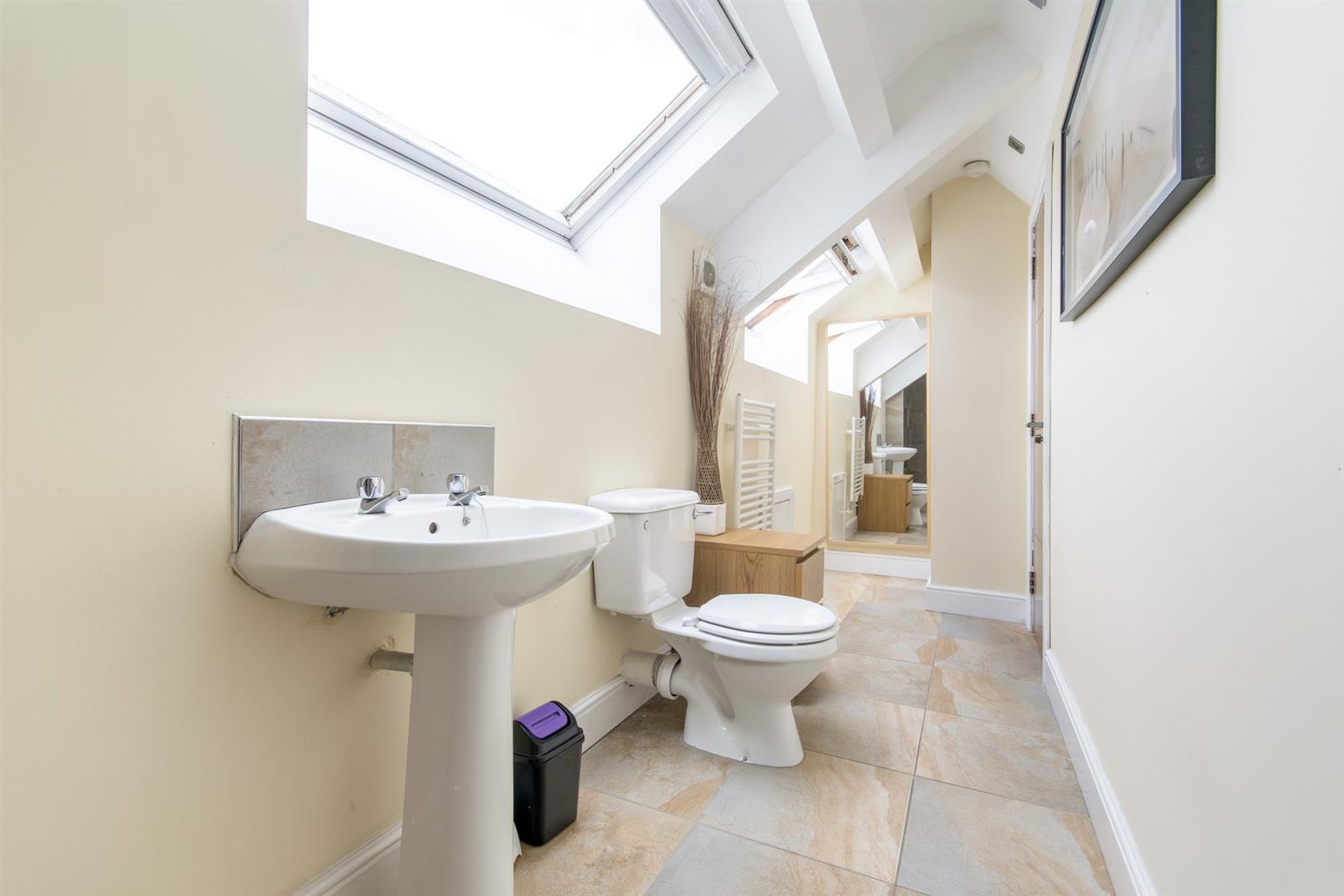 6 bed terraced house to rent in Rothbury Terrace, Heaton  - Property Image 11