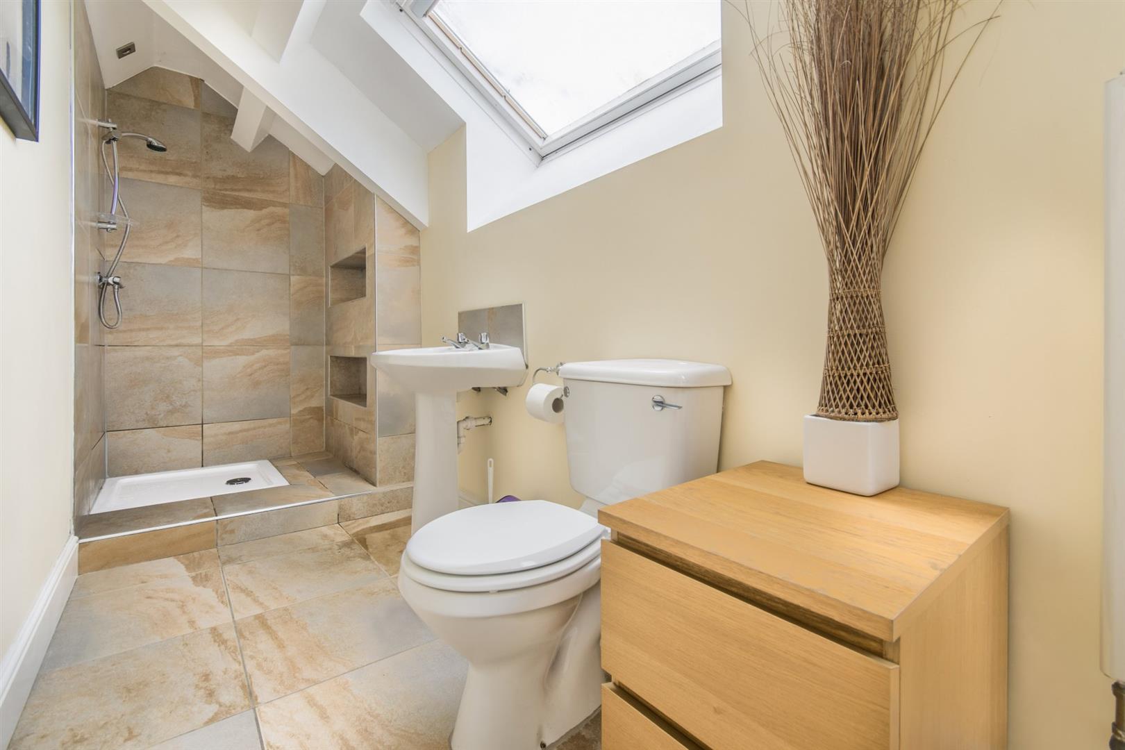 6 bed terraced house to rent in Rothbury Terrace, Heaton  - Property Image 9