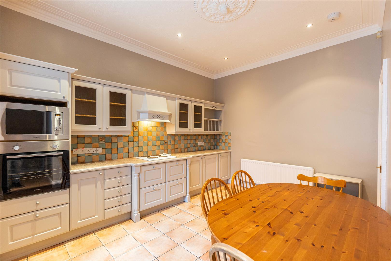4 bed end of terrace house to rent in Rosebery Crescent, Jesmond 1