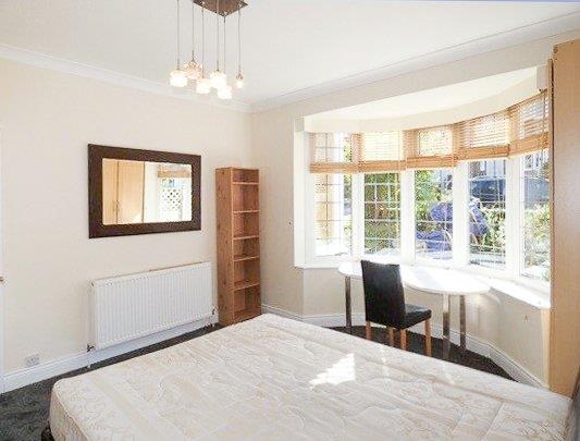 4 bed semi-detached house to rent in Keyes Gardens, Jesmond  - Property Image 7