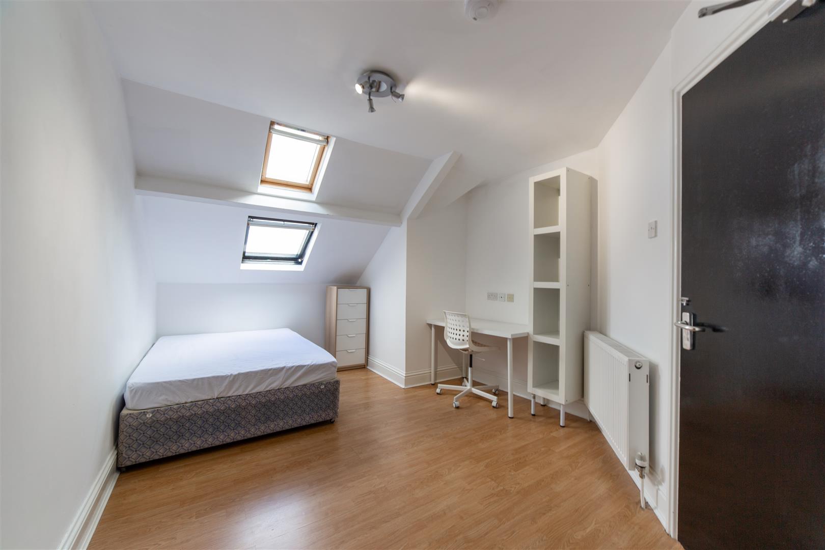6 bed maisonette to rent in Simonside Terrace, Heaton 10