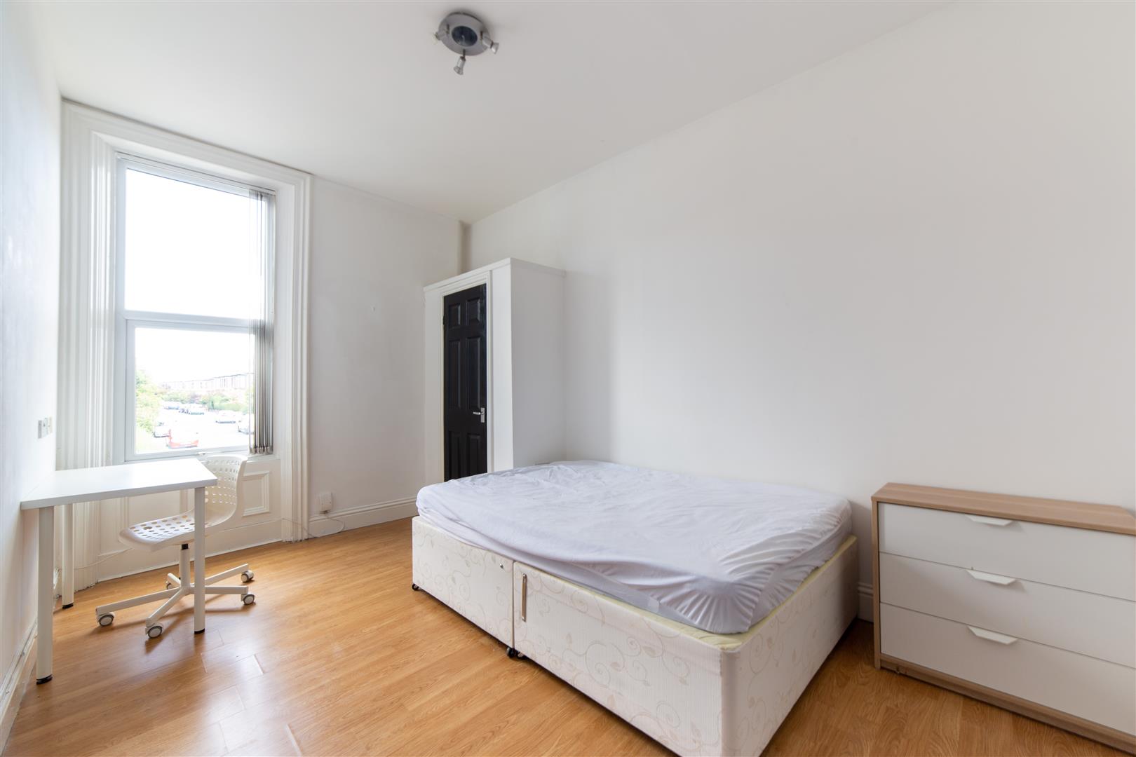 6 bed maisonette to rent in Simonside Terrace, Heaton 4