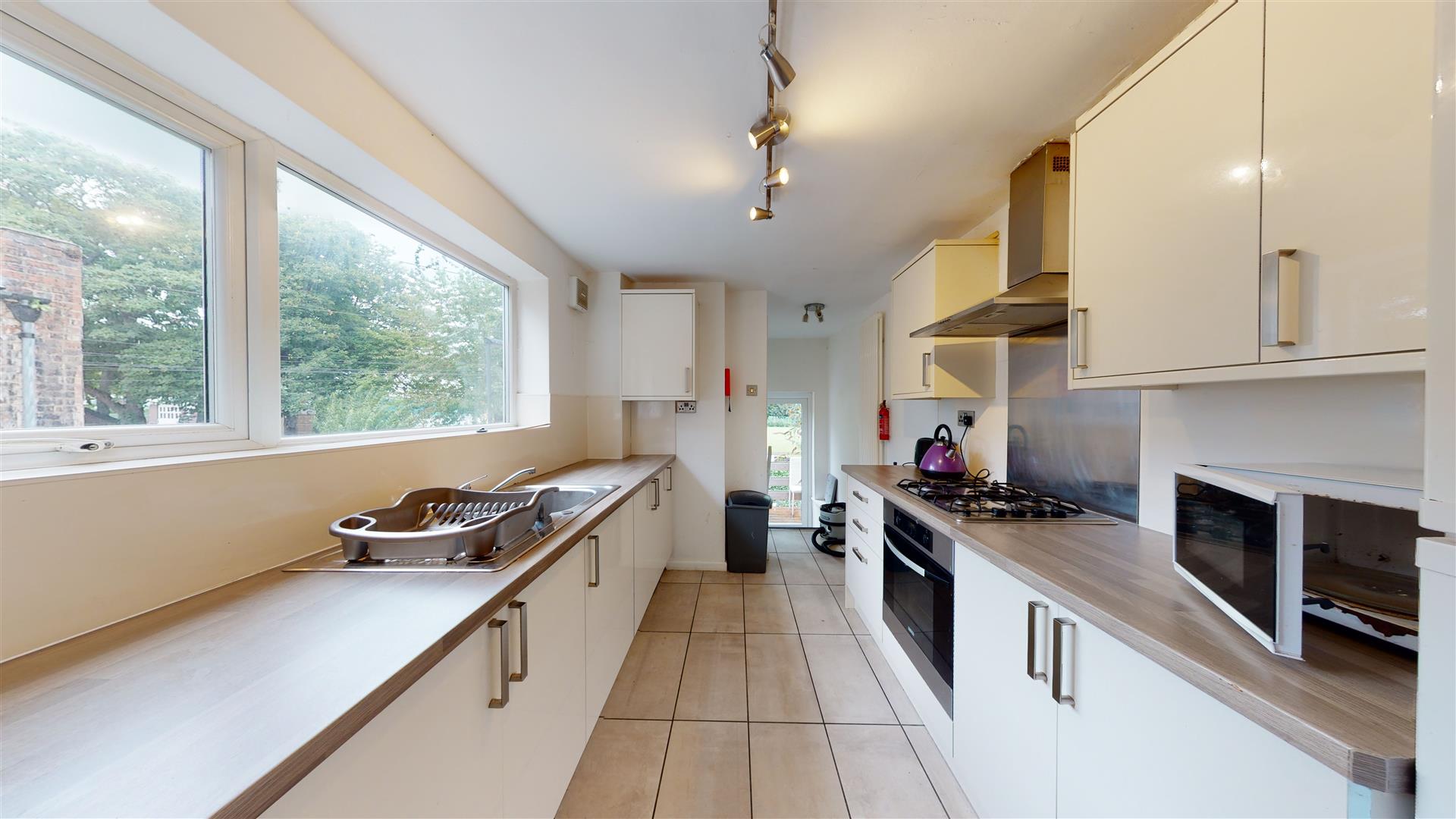 6 bed maisonette to rent in Greystoke Avenue, Sandyford  - Property Image 3