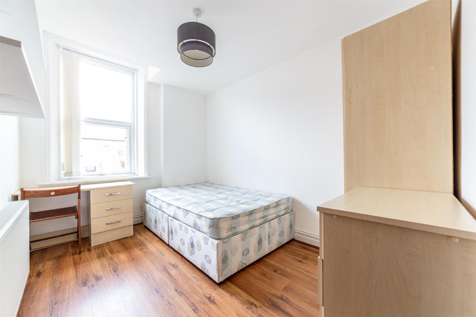 6 bed maisonette to rent in Doncaster Road, Sandyford  - Property Image 6