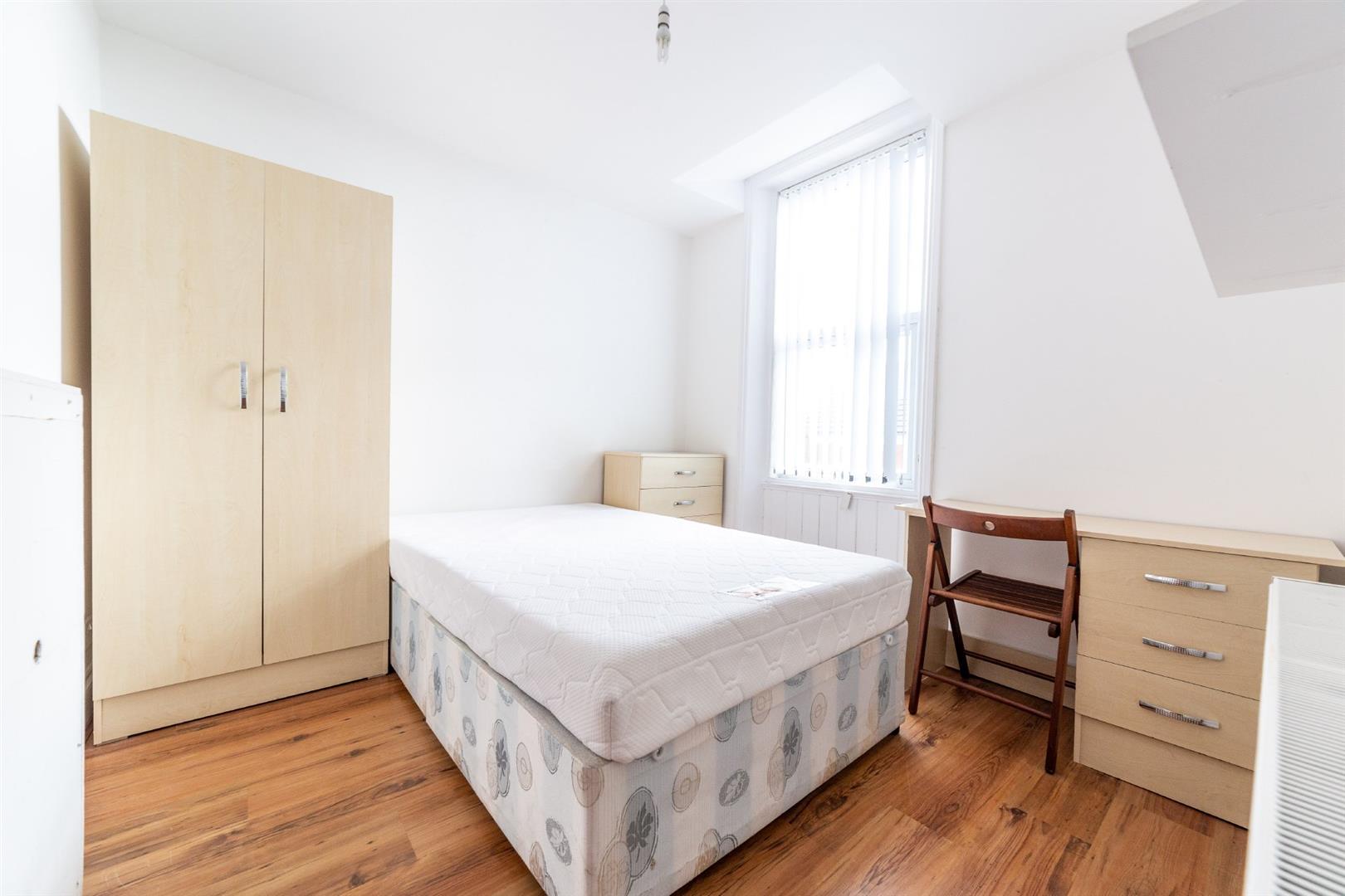 6 bed maisonette to rent in Doncaster Road, Sandyford 8