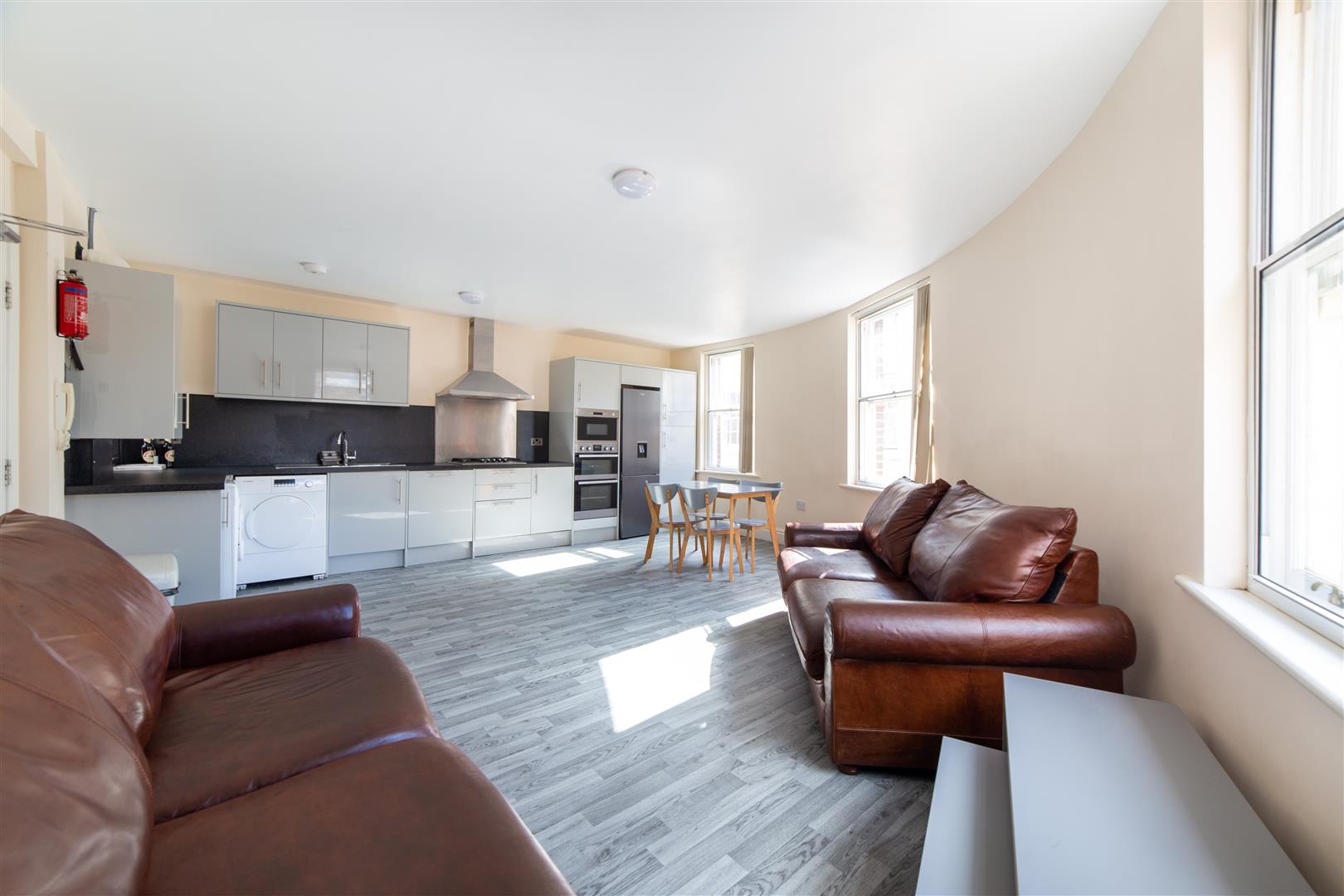 4 bed apartment to rent in Fenkle Street, Newcastle Upon Tyne, NE1 