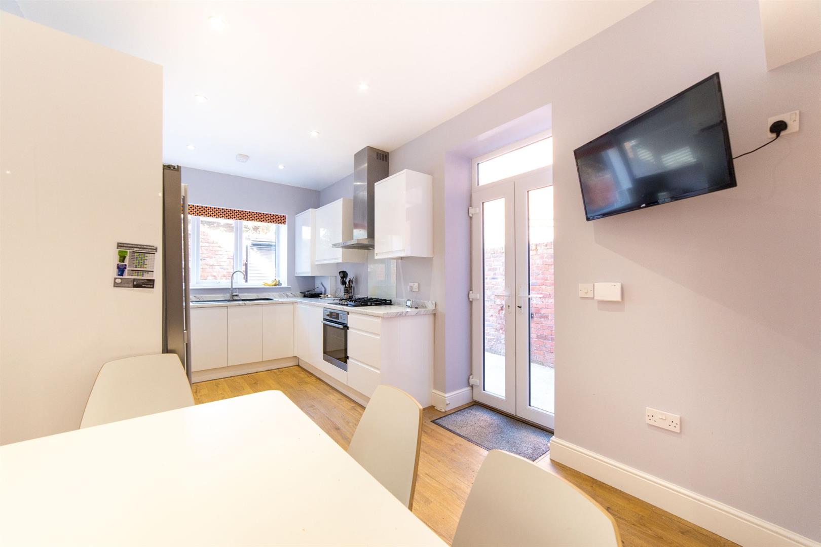 4 bed terraced house to rent in Manor House Road, Jesmond  - Property Image 10