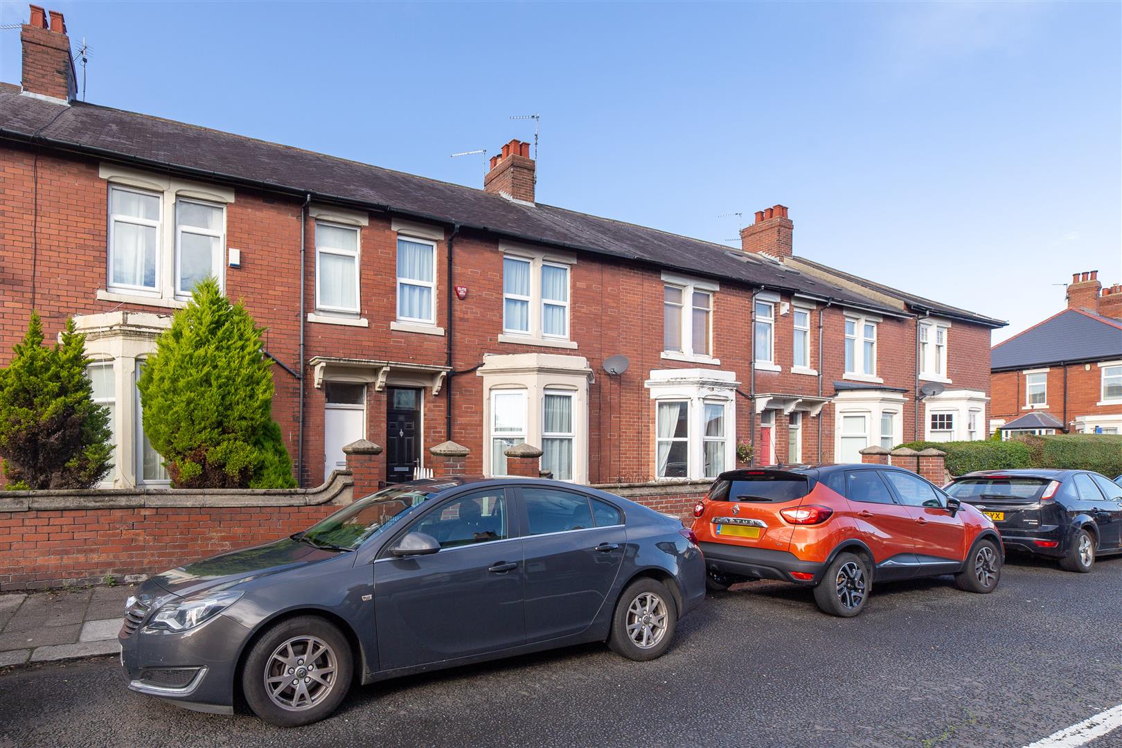 3 bed terraced house for sale in Addycombe Terrace, Heaton - Property Image 1