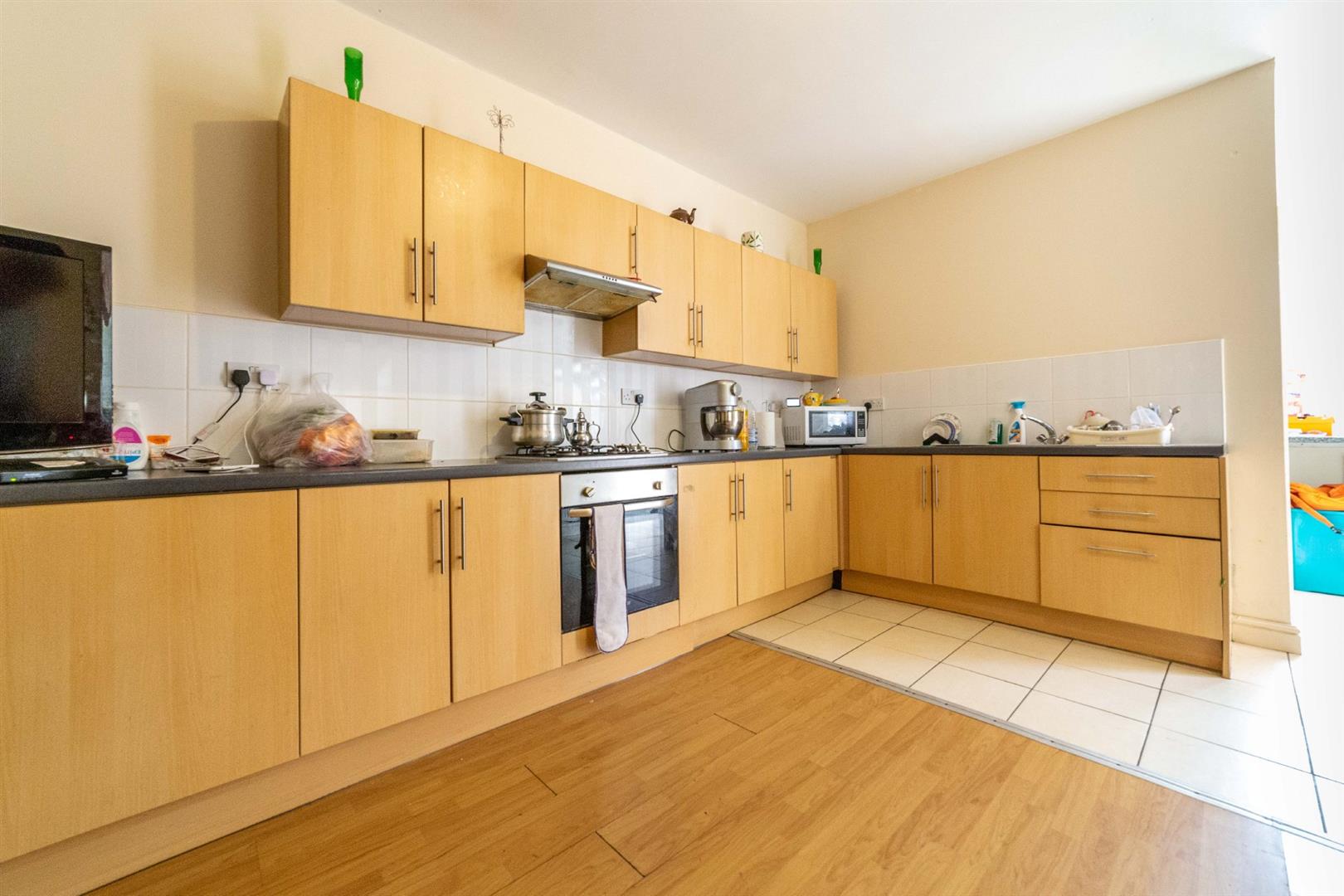 2 bed flat to rent in Brighton Grove, Newcastle Upon Tyne  - Property Image 1