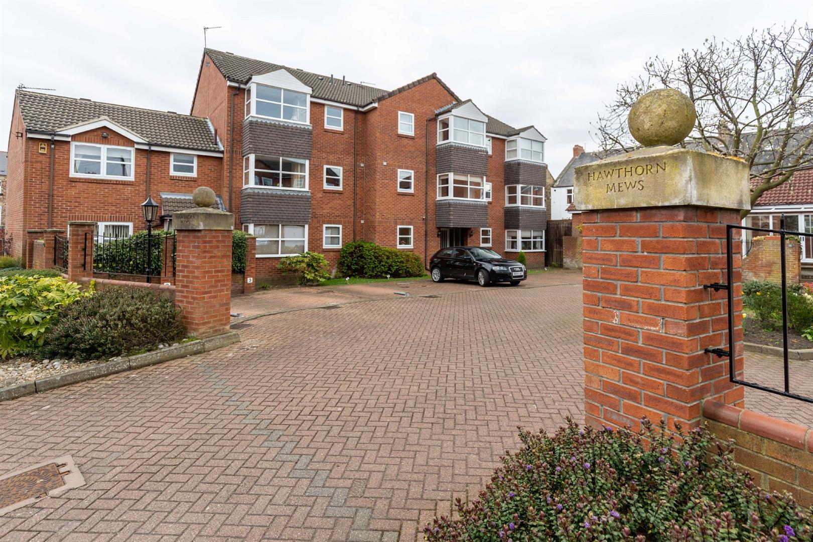 2 bed apartment to rent in Hawthorn Mews, Gosforth, NE3 