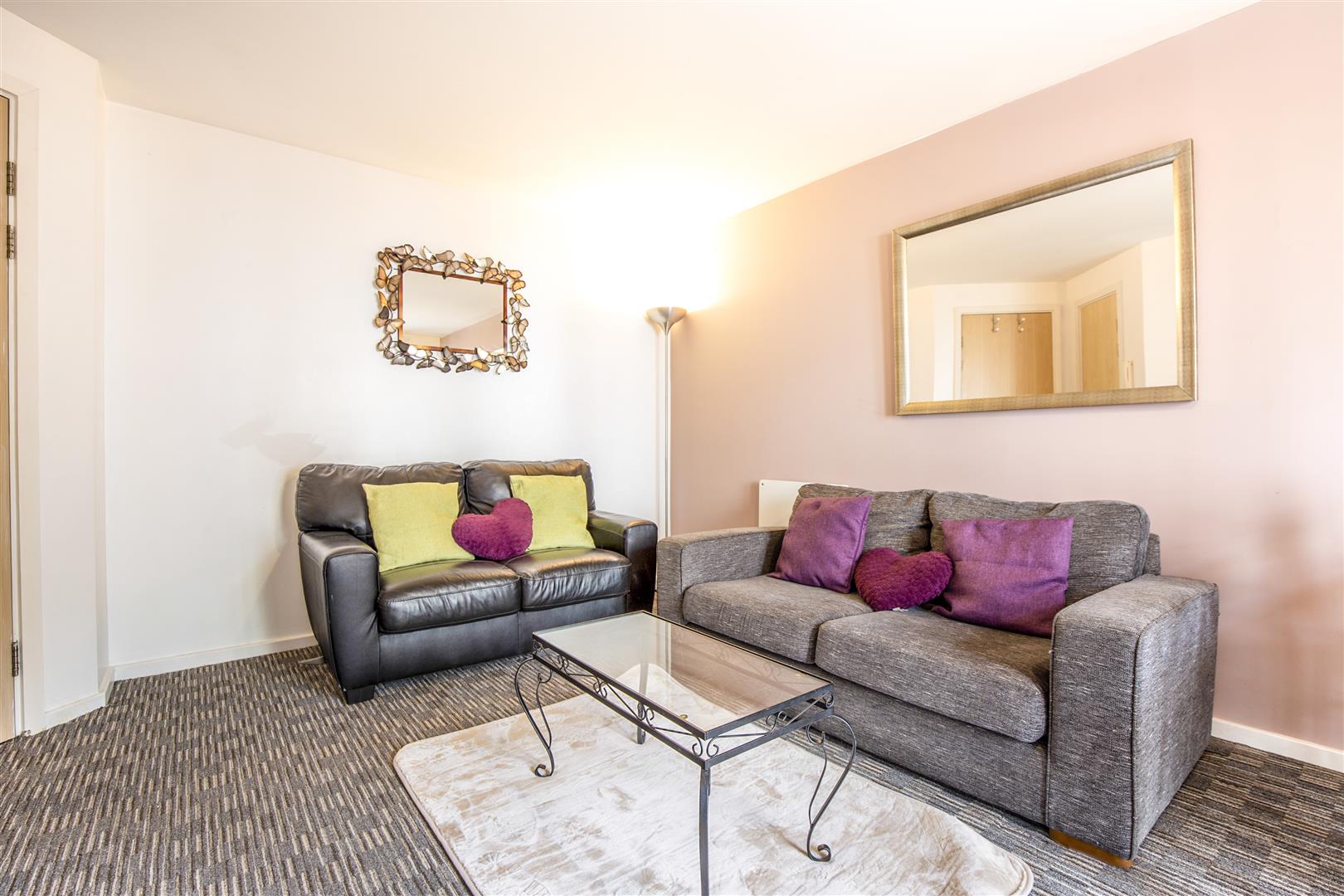 3 bed apartment to rent in Rialto Building, City Centre  - Property Image 3