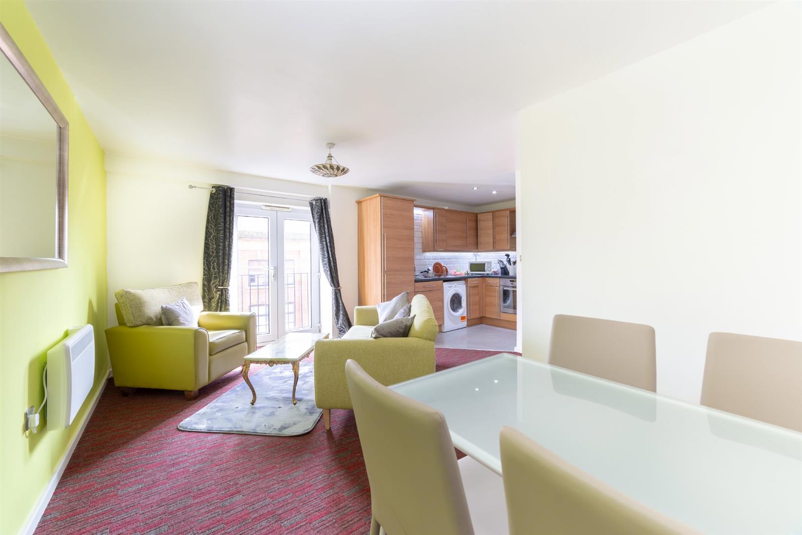 3 bed apartment to rent in Rialto Building, City Centre - Property Image 1