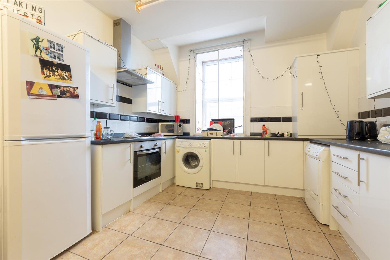 4 bed apartment to rent in Clayton Street West, City Centre  - Property Image 3