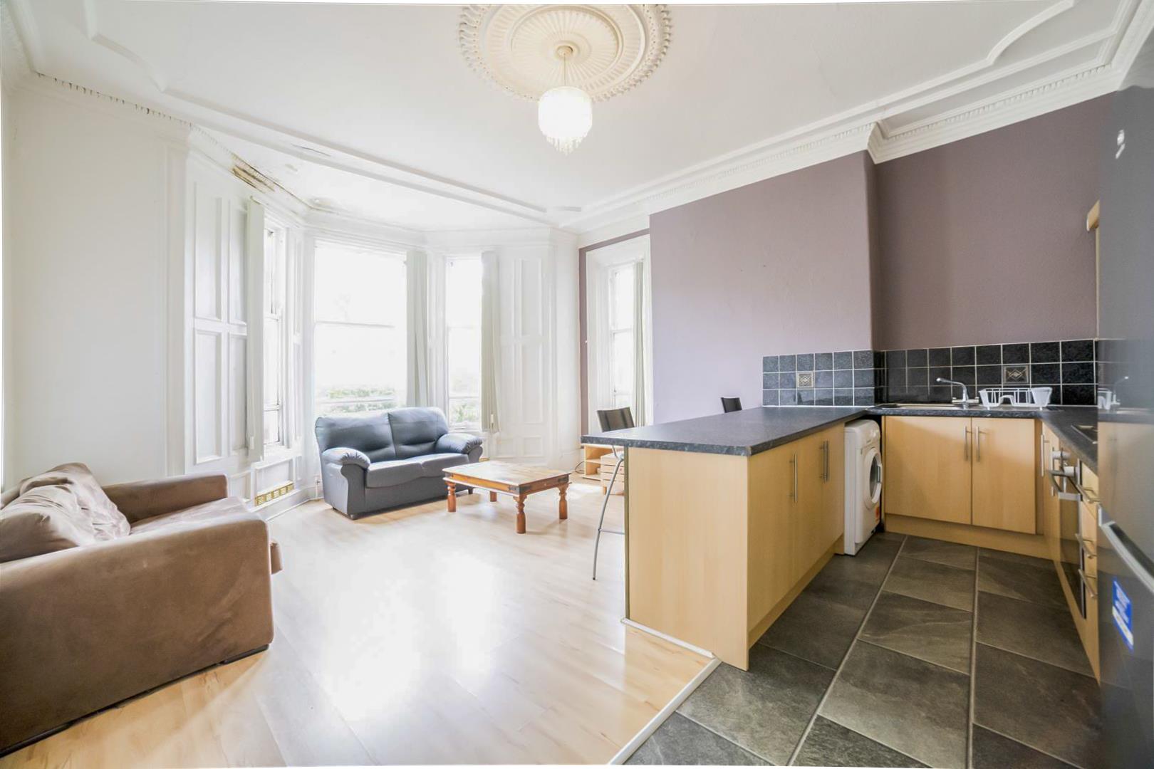 2 bed apartment to rent in Grosvenor Place, Jesmond, NE2 