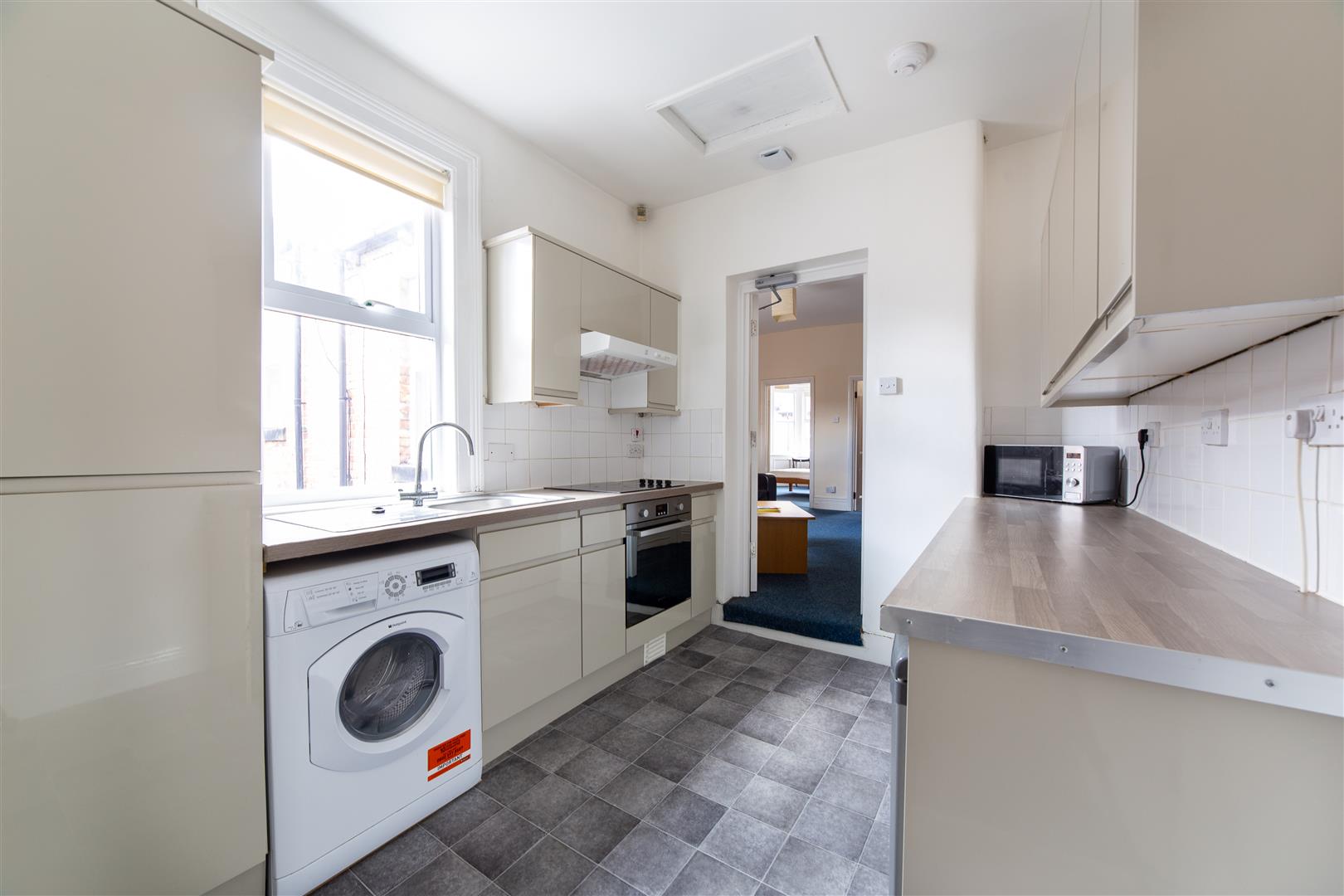 4 bed flat to rent in Buston Terrace, Jesmond  - Property Image 1