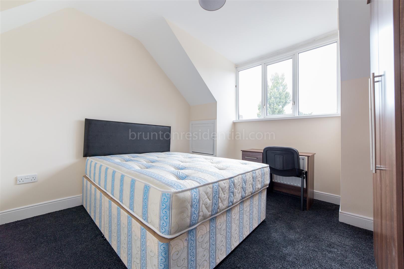 4 bed flat to rent in Coast Road, Heaton  - Property Image 13