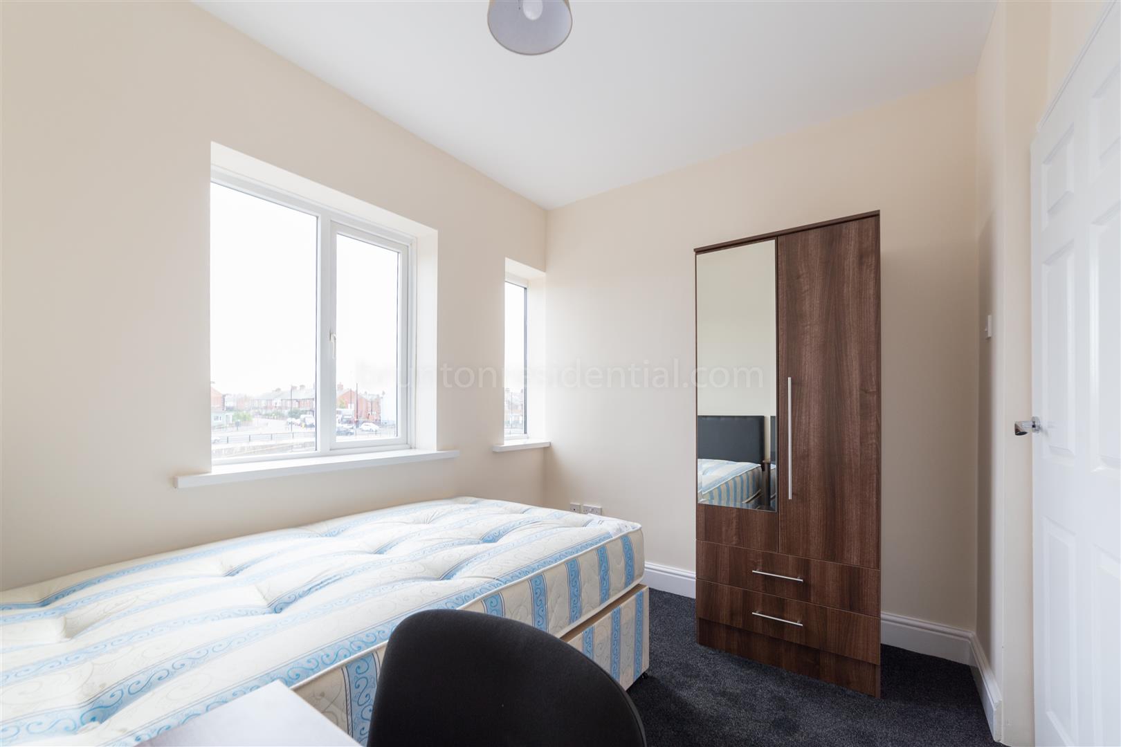 4 bed flat to rent in Coast Road, Heaton  - Property Image 11