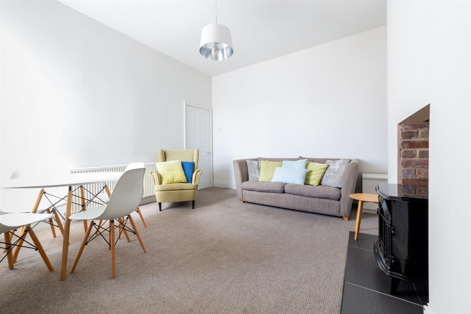 3 bed flat to rent in Whitefield Terrace, Heaton, NE6 