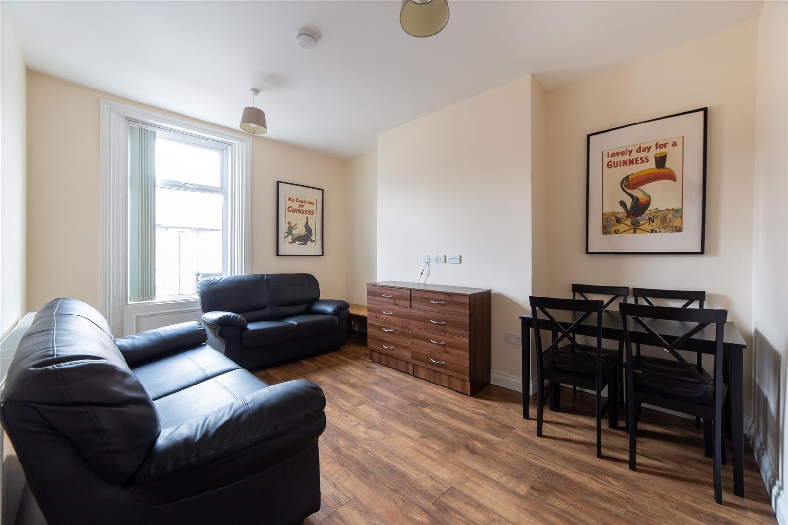 4 bed maisonette to rent in Holly Avenue, Jesmond - Property Image 1