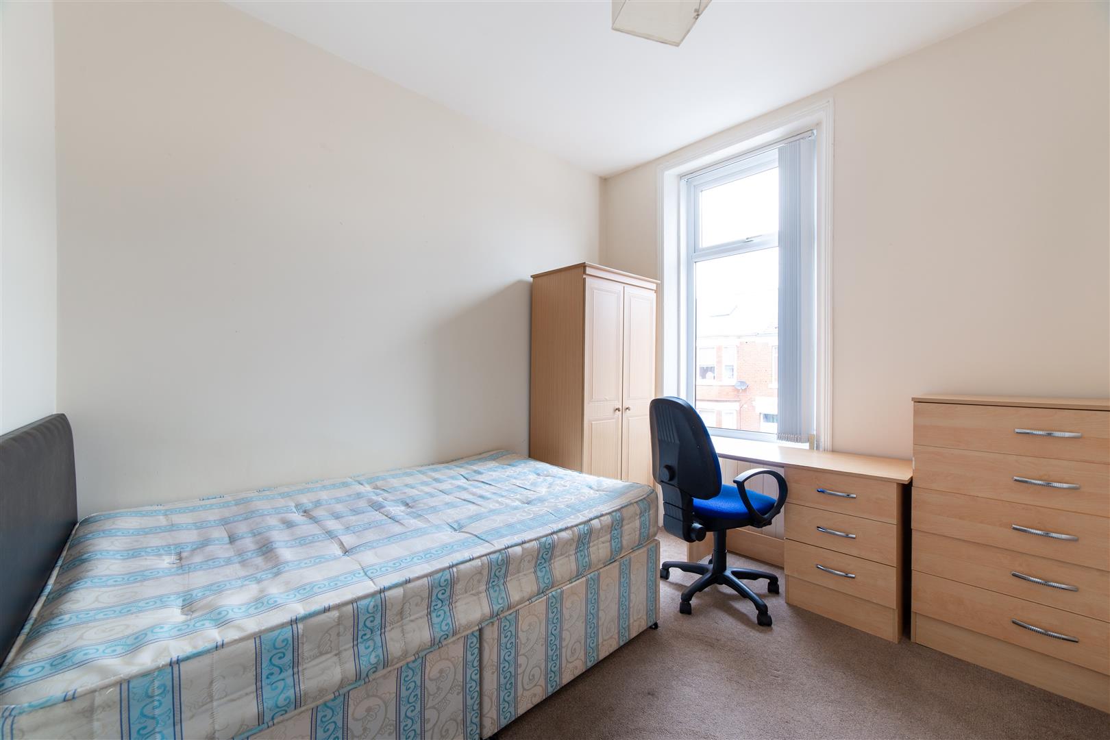 4 bed maisonette to rent in Simonside Terrace, Heaton 5