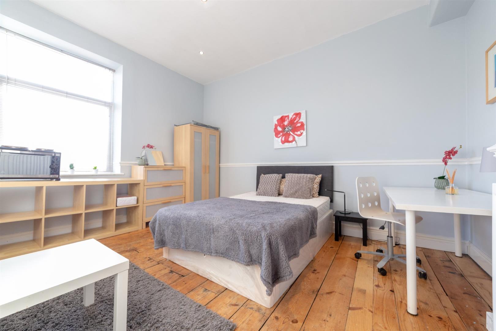 1 bed flat to rent in Westgate Road, City Centre - Property Image 1