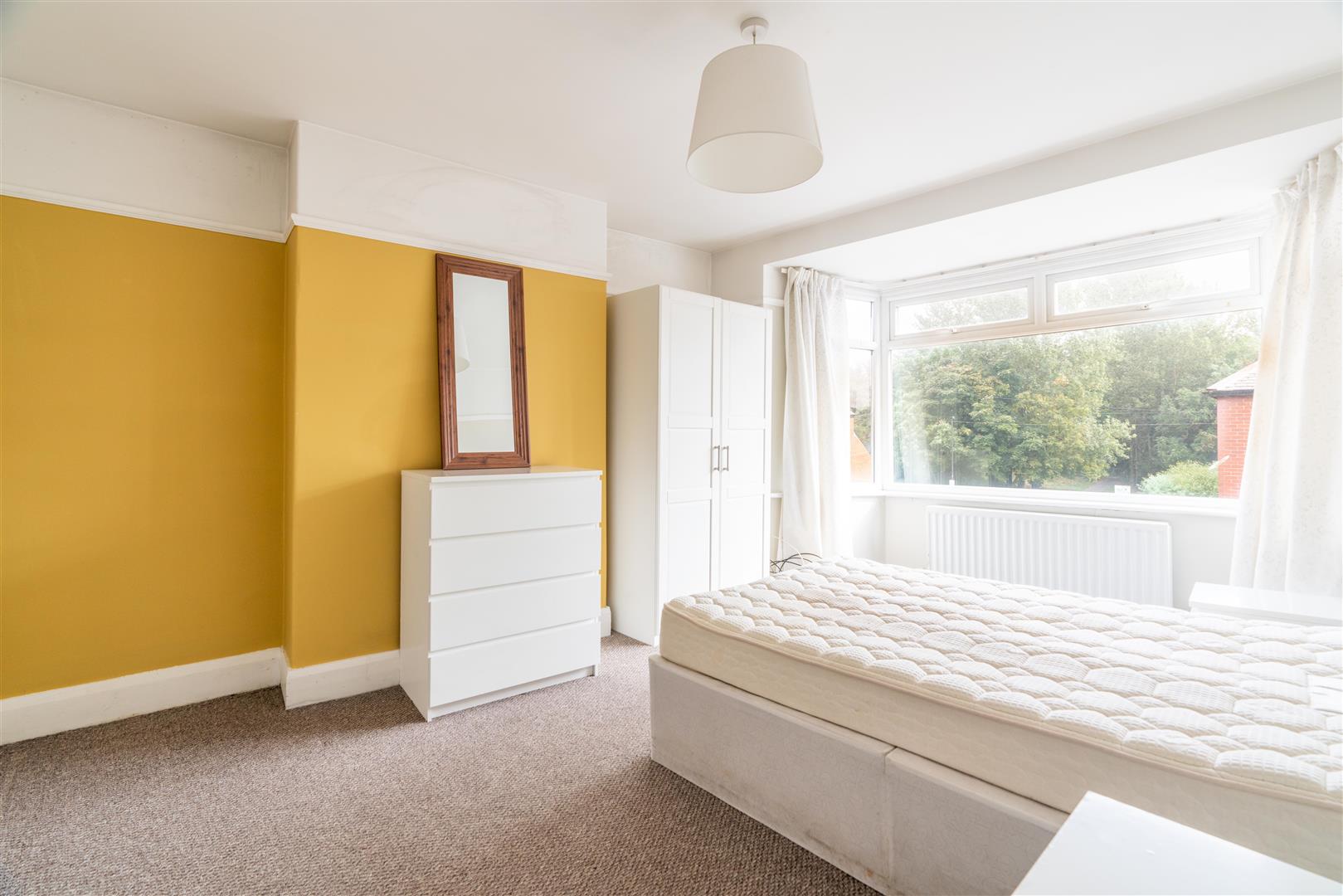 3 bed flat to rent in Whitefield Terrace, Heaton 12