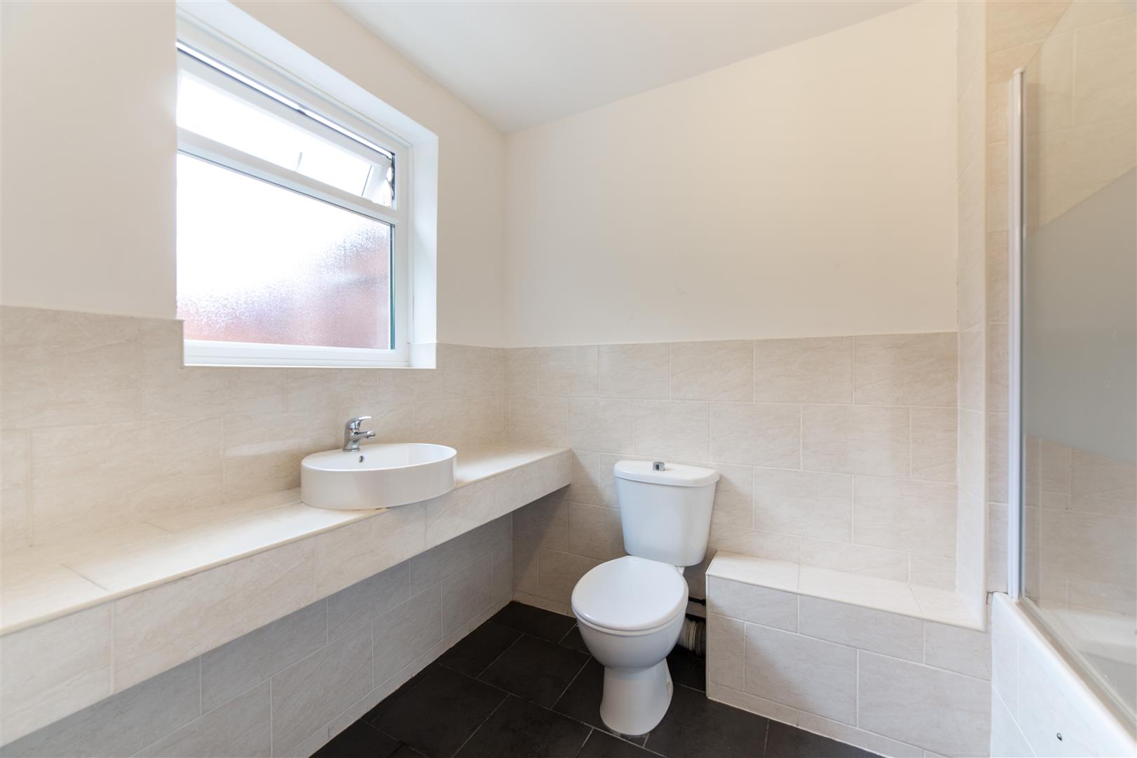 4 bed terraced house to rent in Ninth Avenue, Newcastle Upon Tyne 5