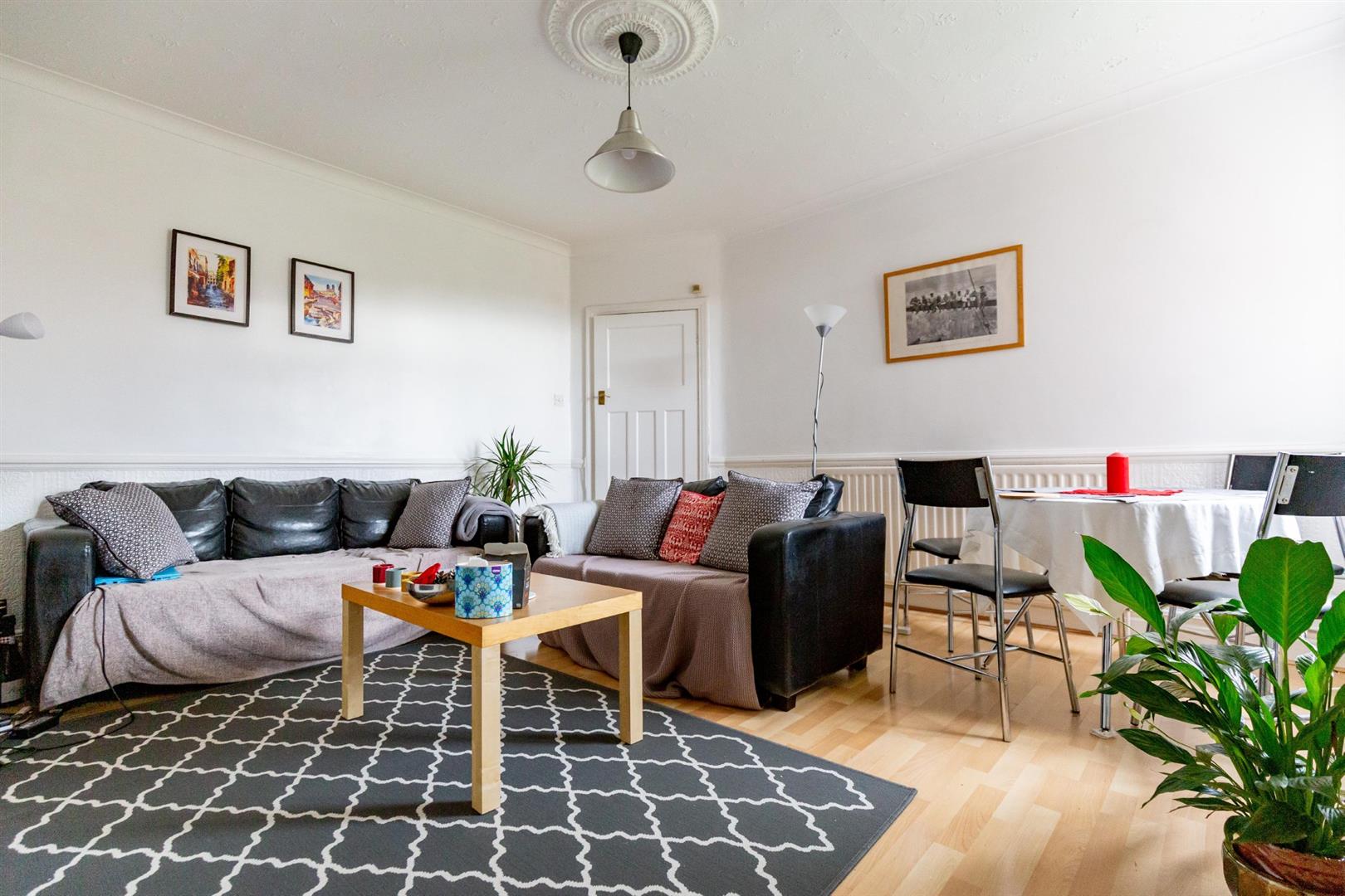 3 bed flat to rent in Danby Gardens, Heaton, NE6 