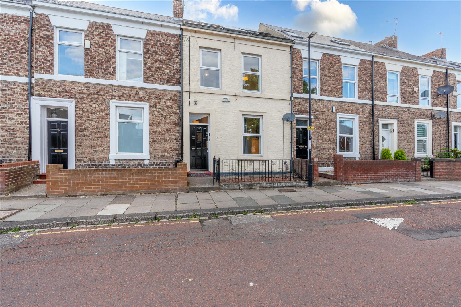 6 bed terraced house to rent in Chester Street, Sandyford 17