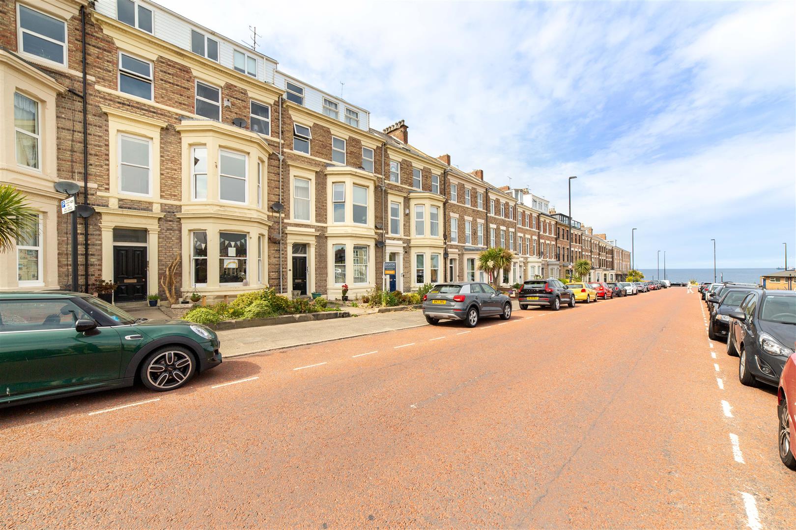 2 bed flat for sale in Percy Park, Tynemouth - Property Image 1