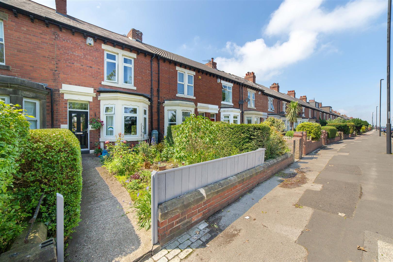 2 bed terraced house for sale in Park View, Wideopen  - Property Image 1
