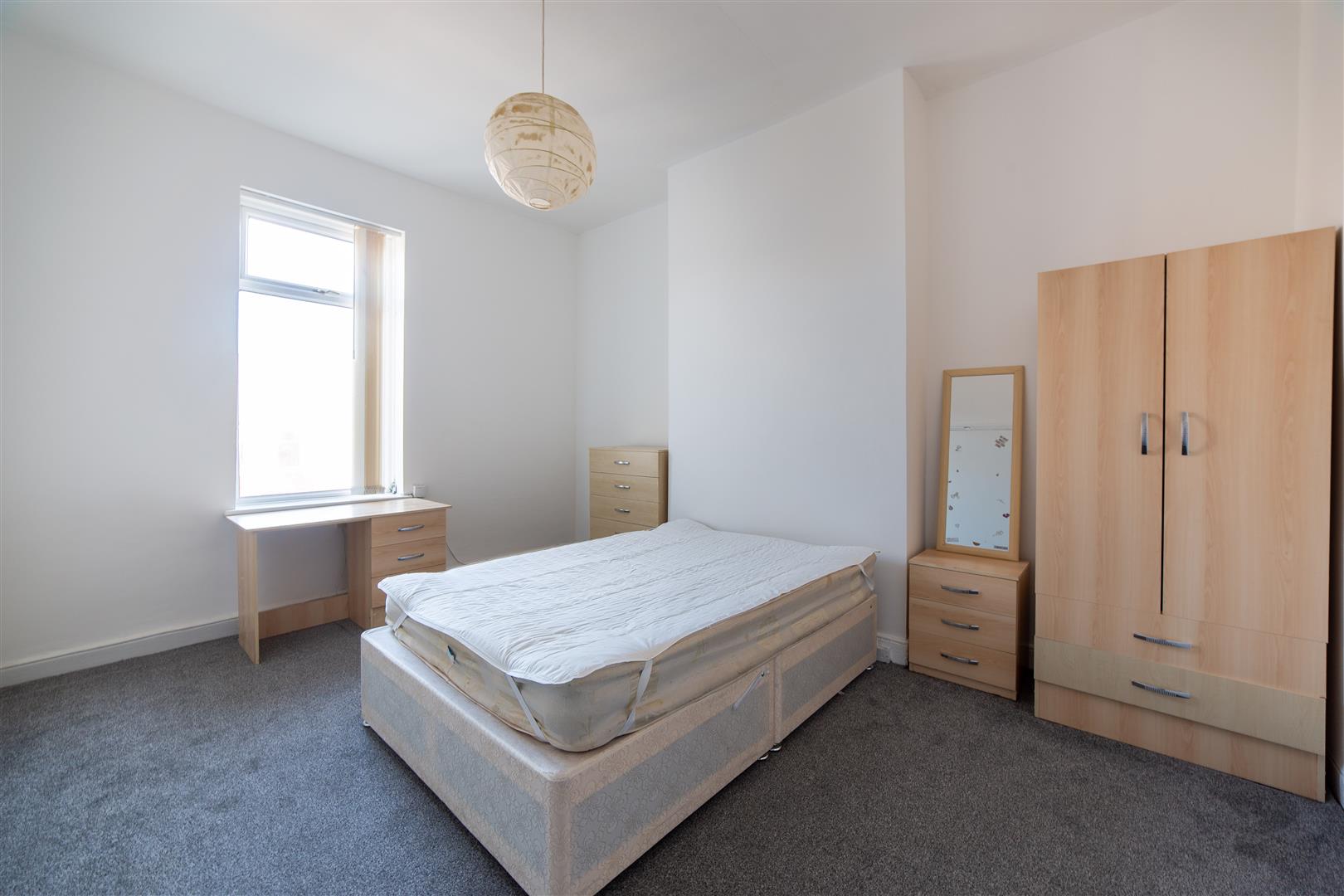 4 bed terraced house to rent in Chillingham Road, Newcastle Upon Tyne  - Property Image 9