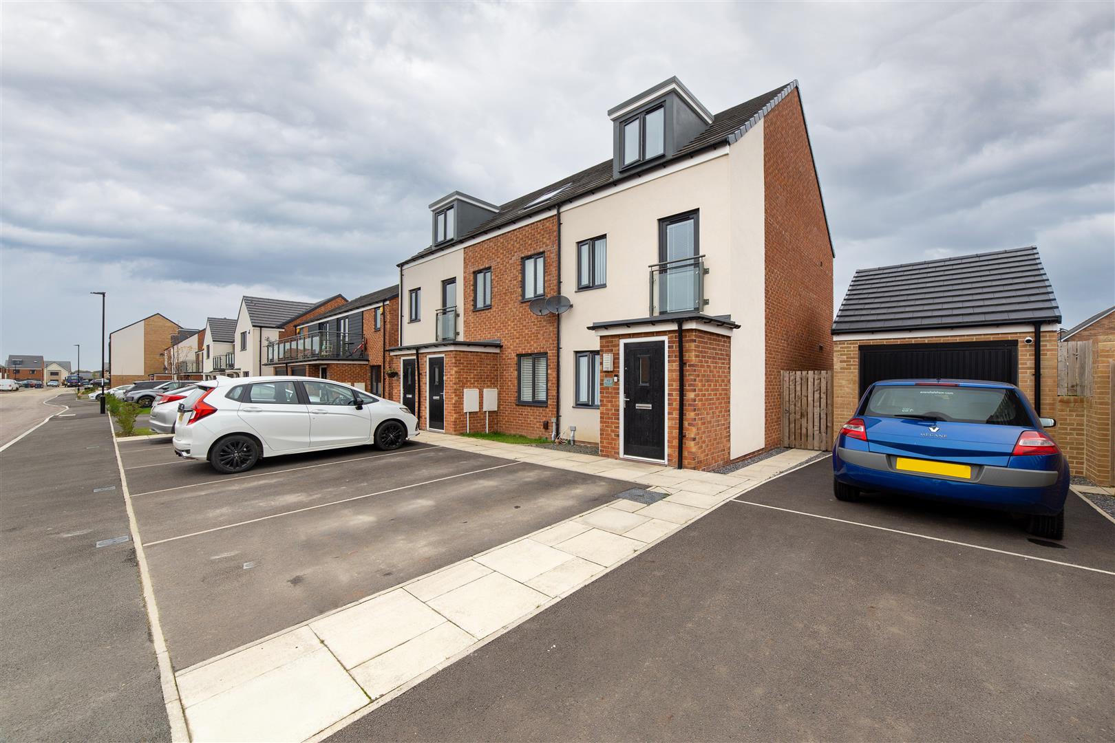 3 bed town house for sale in Orangetip Gardens, Great Park 0