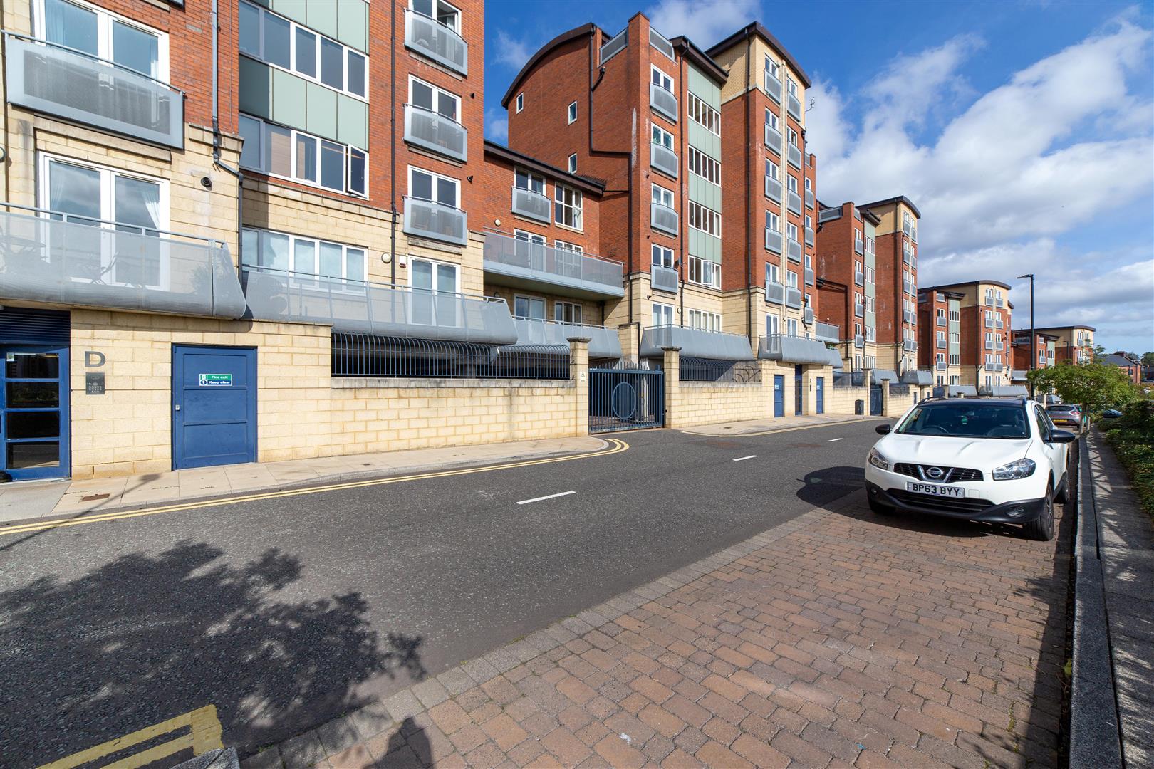 2 bed apartment to rent in High Quay, City Road  - Property Image 14