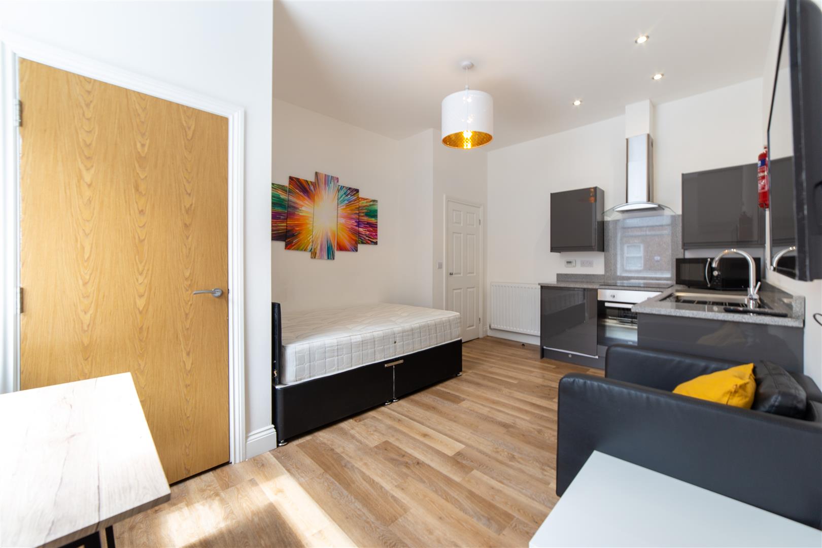 1 bed studio flat to rent in Ridley Place, City Centre - Property Image 1