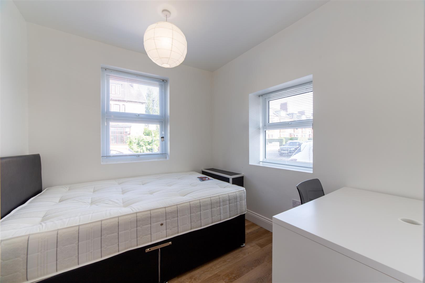 4 bed apartment to rent in Queens Road, Jesmond  - Property Image 11