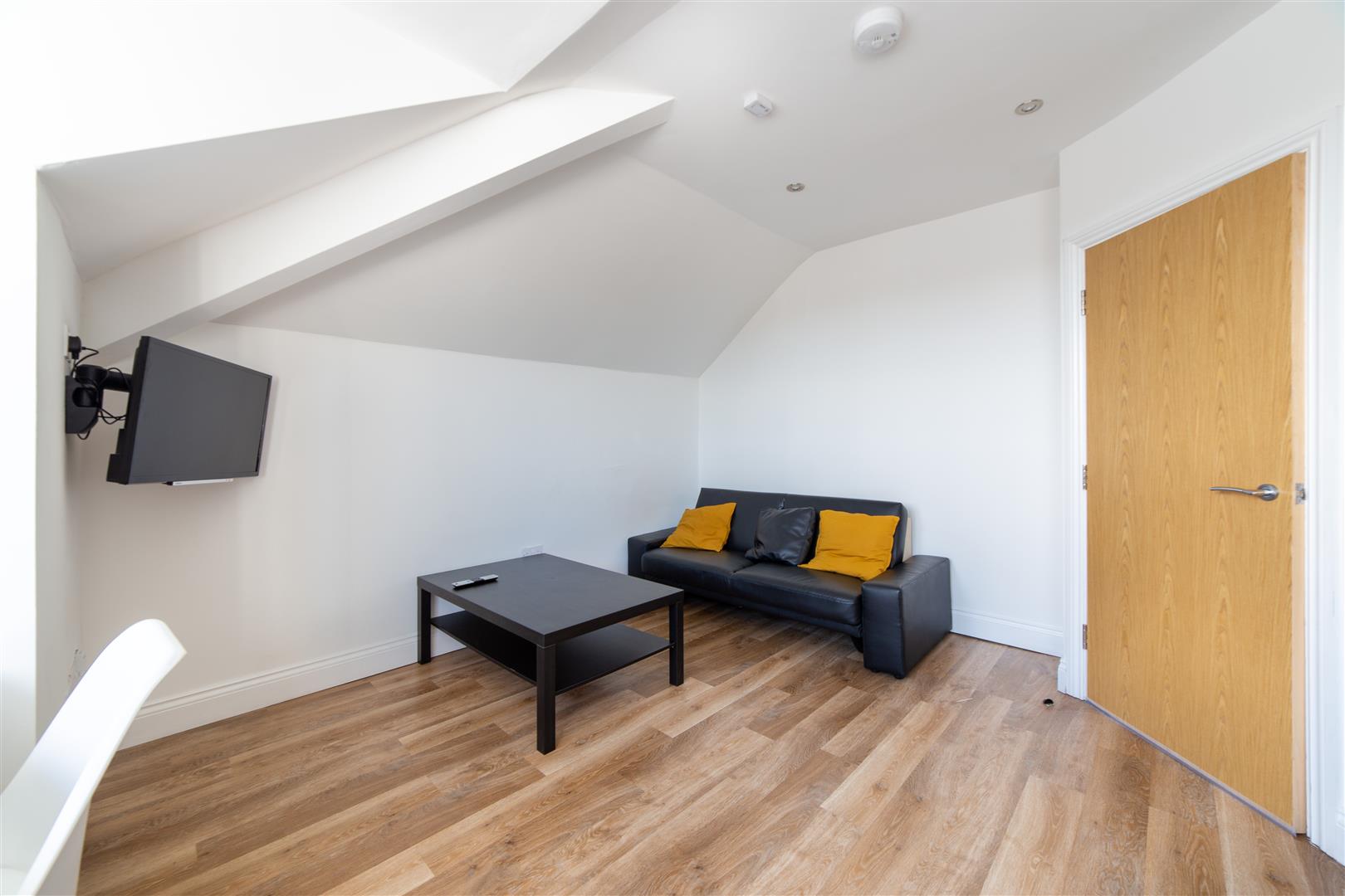 1 bed apartment to rent in Osborne Terrace, Jesmond  - Property Image 4