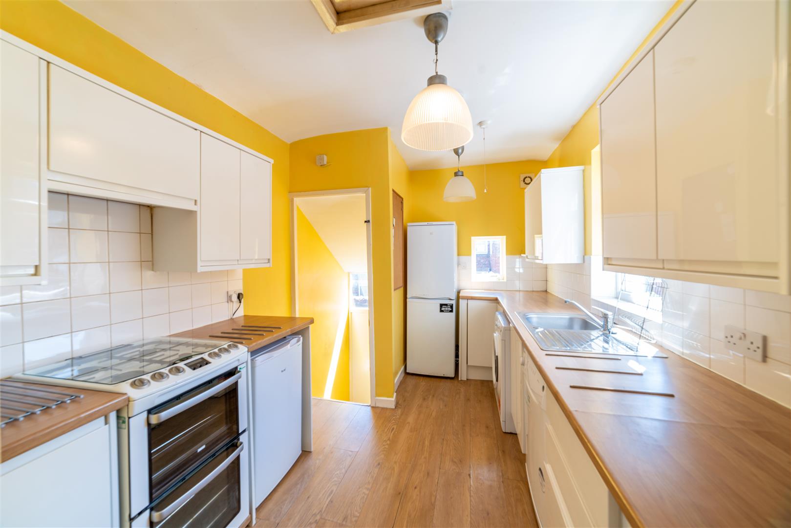 5 bed maisonette to rent in Forsyth Road, Newcastle Upon Tyne  - Property Image 3