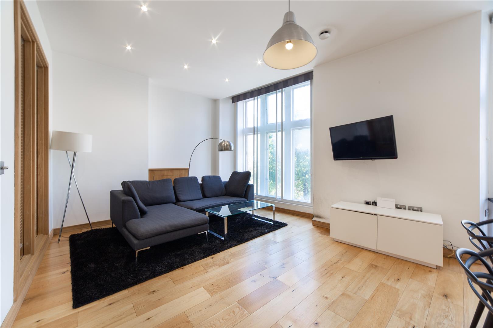 2 bed apartment to rent in Grainger Street, City Centre 2