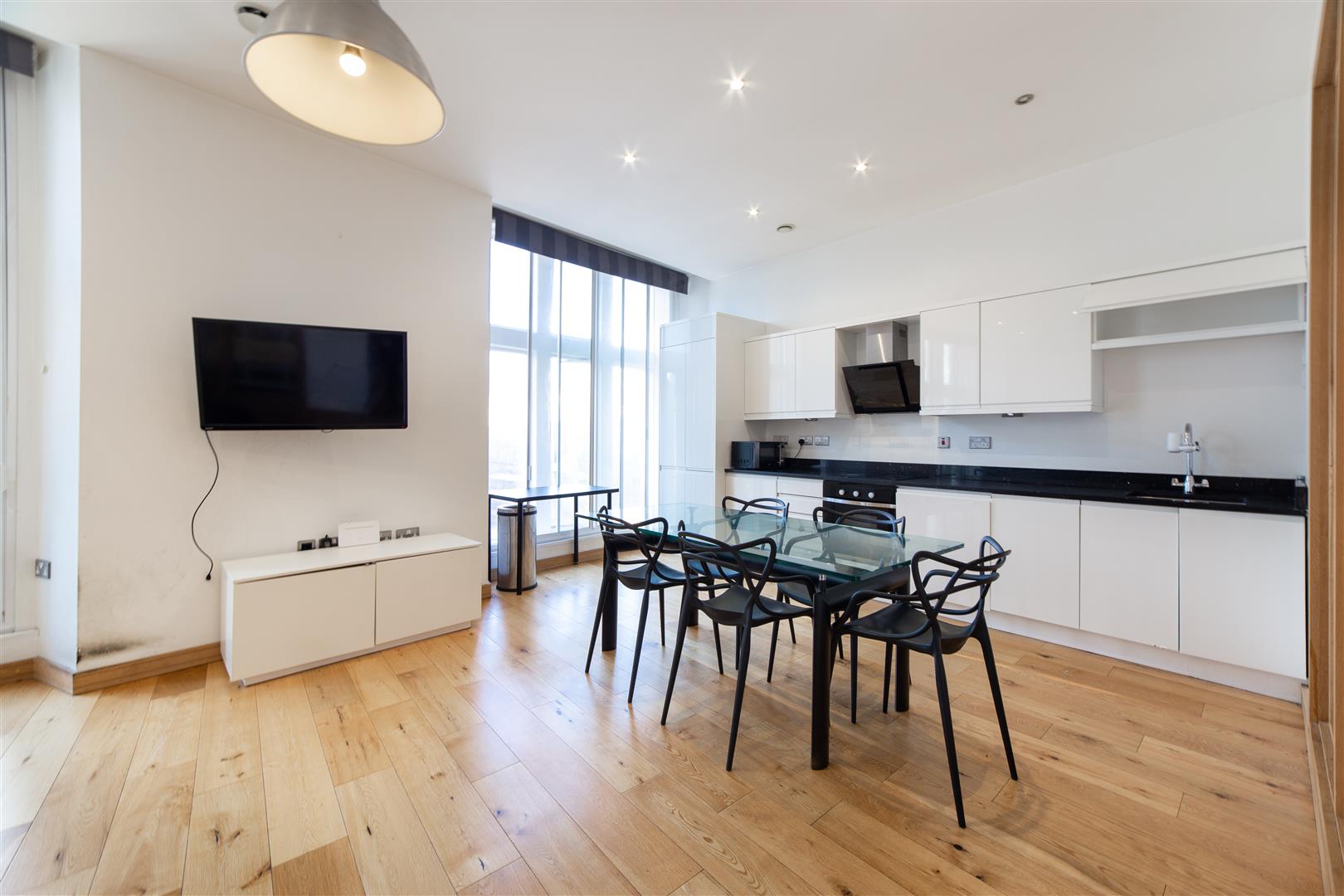 2 bed apartment to rent in Grainger Street, City Centre 1