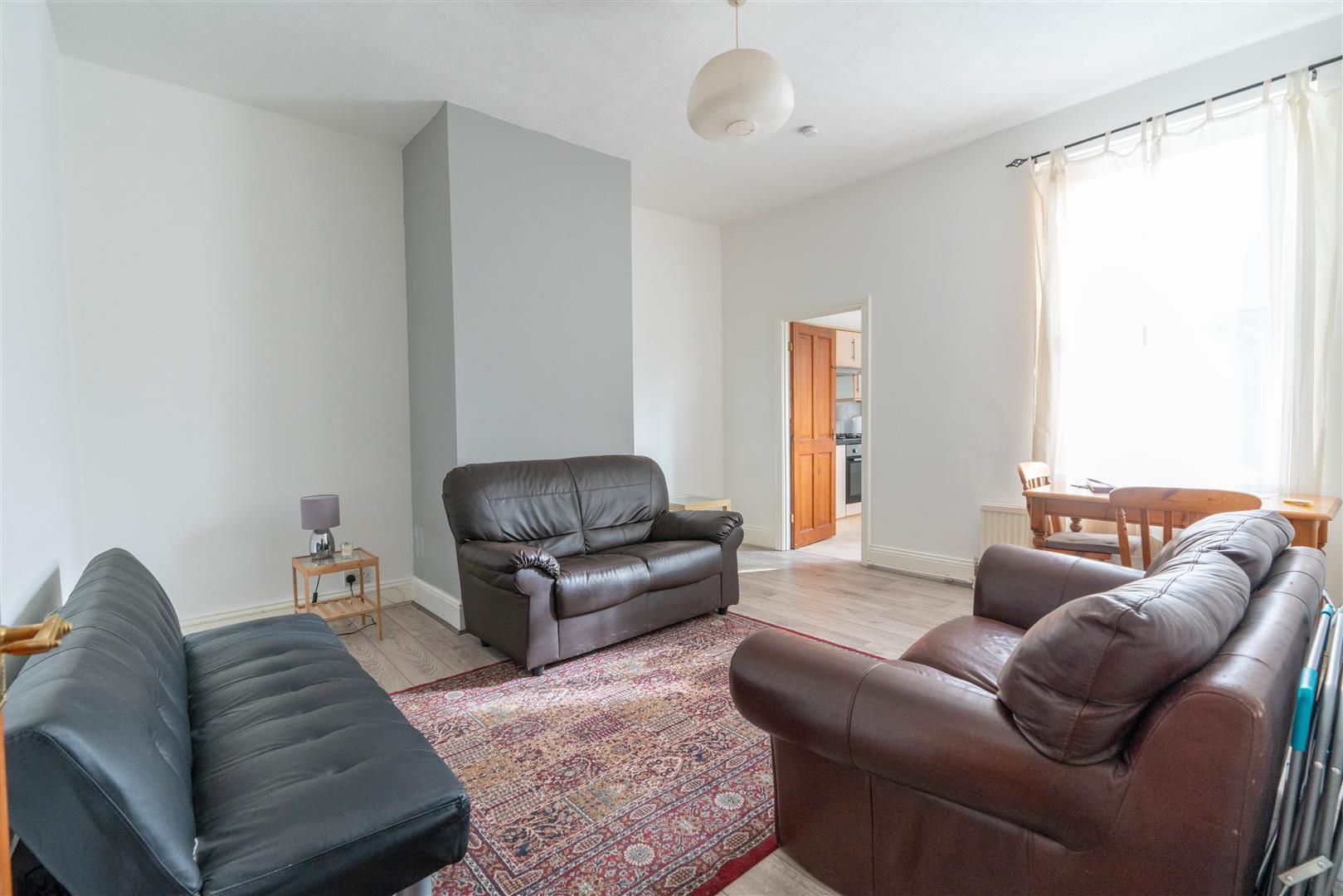 2 bed flat to rent in Simonside Terrace, Heaton, NE6 