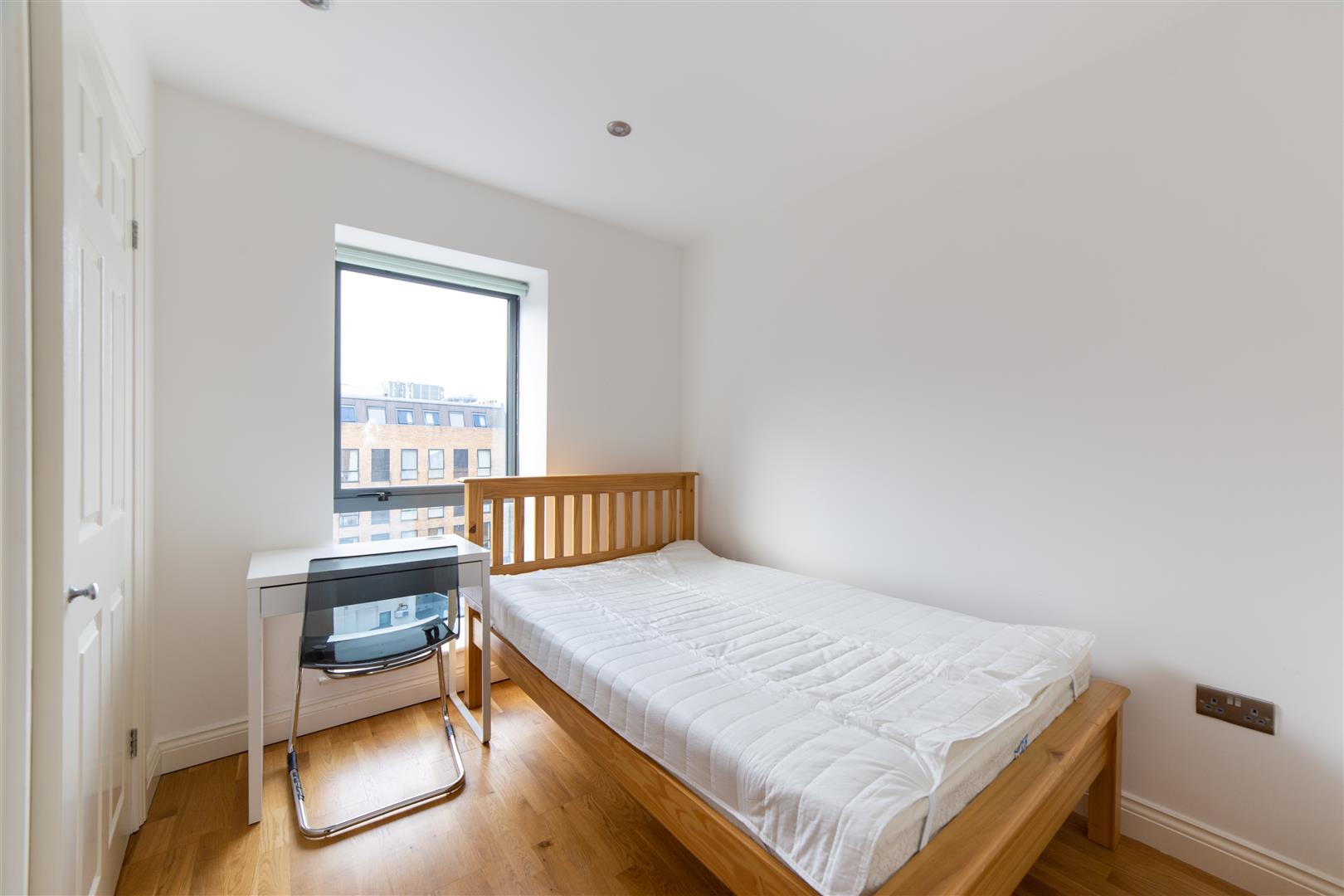 4 bed apartment to rent in Falconars House, City Centre  - Property Image 10
