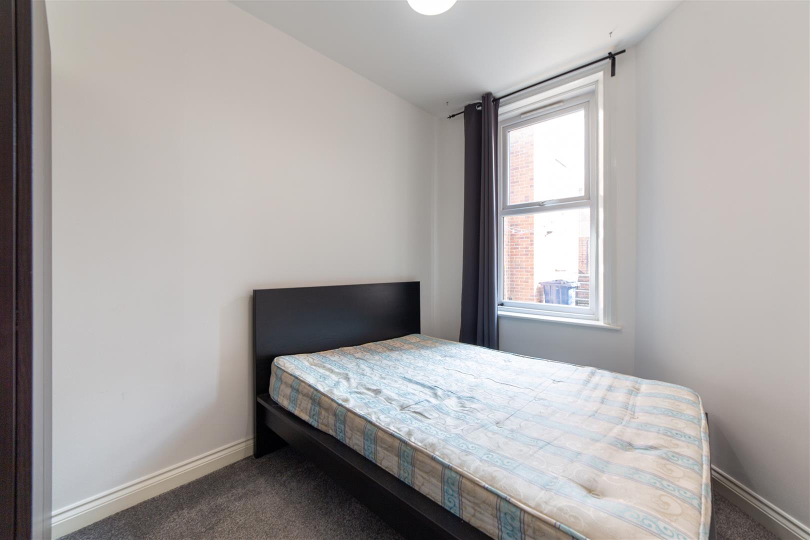 2 bed flat to rent in Simonside Terrace, Heaton 7