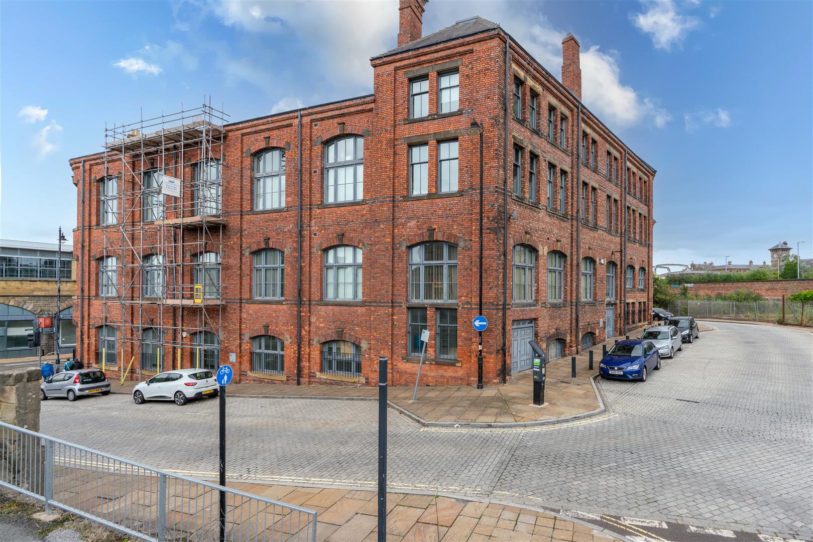 3 bed penthouse for sale in Worsdell House, Gateshead - Property Image 1